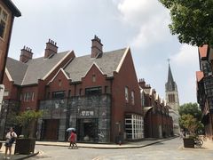 -钟书阁(松江泰晤士小镇店)