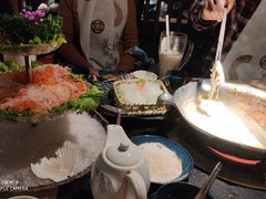 -湊湊火锅·茶憩(上海合生汇店)