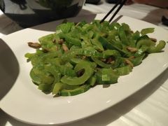 -御龙阁海鲜酒楼