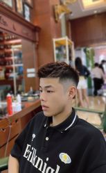 -尼特斯男士发型馆