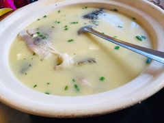 鱼头豆腐砂锅-七宝农家菜(七宝老街店)