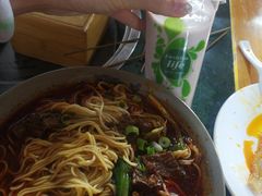 -丁丁猫重庆小面(徐州路店)