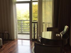 -绍兴鉴湖君澜大酒店