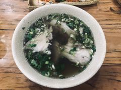-崇德楼水盆牛羊肉泡馍馆(文艺路店)