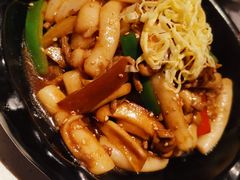 宫廷炒年糕-本家韩国烤肉(青岛万象城店)