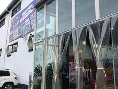 -嘿哟动霸CHUA·新潮玩运动娱乐中心·蹦床滑冰团建乐园