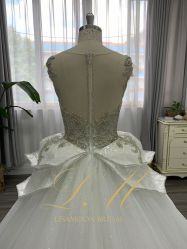 -Lisamoon礼慕纱婚纱礼服高级定制