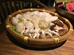 -盡膳口福跷脚牛肉火锅(合生汇购物中心店)