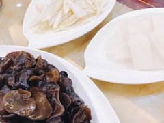-清真·玛丽亚新疆菜主题餐厅(浙江中路店)