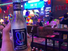 -喜鹊音乐酒馆(西街店)