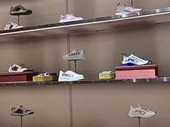 -Gucci(重庆IFS店)