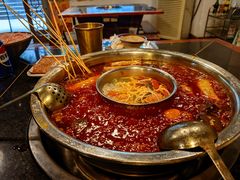 -邓莽子老火锅(中兴路总店)