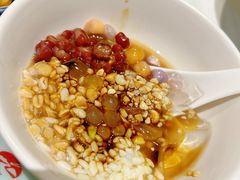 -江城小馆陕南妈妈菜·全球旅行餐厅(钟楼店)