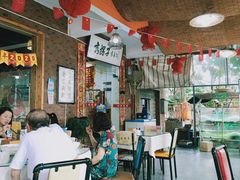 大堂-恋拐子油爆虾·家常菜