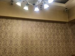 -扒虾小妹儿麻辣海鲜(宏图街店)