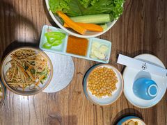 生菜-明洞阿姨·韩式酱蟹烤肉·创意料理(三元桥店)