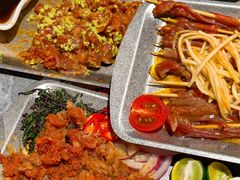 -威记烧嘢·南宁烧烤·超级生牛(绿地店)