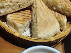 -房县土本味土鸡汤特色餐厅(沌口店)