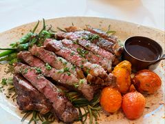 -斯普汇生蚝牛排馆(中骏世界城店)