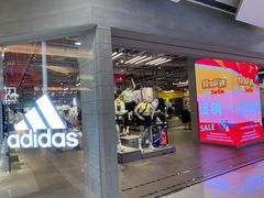 -adidas(正佳广场店)