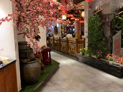 -万重锦·人文川菜馆(骡马市店)