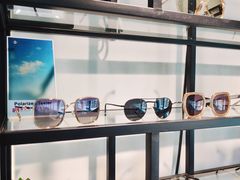 -Trend1881视光·蔡司视觉(领展广场店)