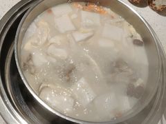 -三人行骨头王火锅(长寿店)