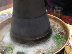 -老北京热气涮羊肉·小龙虾·烤鱼(呼玛路店)