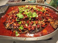 -江边城外烤全鱼(世茂广场店)