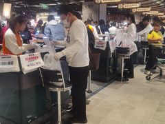 -胖东来生活广场(健康路店)