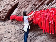 -天山神秘大峡谷