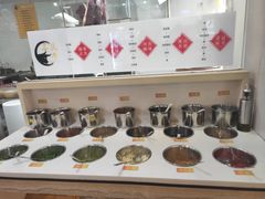 自助调料区-三头牛·潮汕牛肉生蚝火锅 (夏湾店)