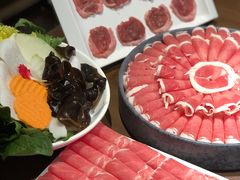 厚切羔羊圆上脑-快乐小羊·内蒙牛羊肉火锅(流花中心店)