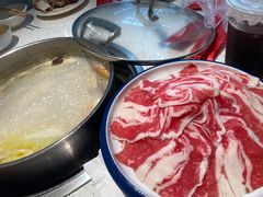 -三人行骨头王火锅(长寿店)