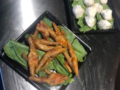 -冰冰龙虾·江湖菜·花园江景餐厅