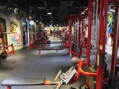 -极客游泳健身(王府井店)
