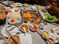 -海底捞火锅(宝龙广场夜宵主题店)