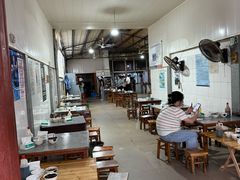 -正宗杨记普洱酸醋米线(总店)