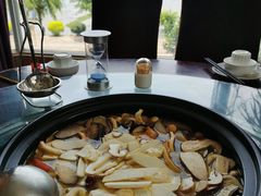 -野菌皇海景野生菌火锅(滨海大道店)