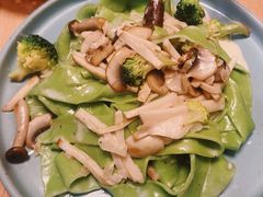 麒麟汁手工菠菜宽面-红小满休闲餐厅(十全街店)