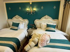 -贝尔大酒店(海拉尔伊仕丹购物广场店)