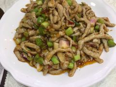 -渝君重庆火锅(嘉宾路店)