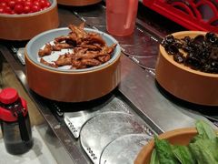 -龍歌自助小火锅(市北和达中心城店)