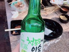 -吴淞炮台湾湿地森林公园烧烤区