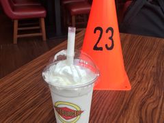 香草奶昔-FATBURGER 特富客汉堡(外交公寓店)