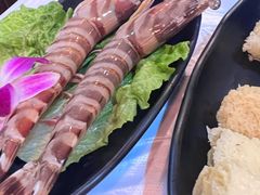 -鲜入围煮花胶鸡海鲜火锅