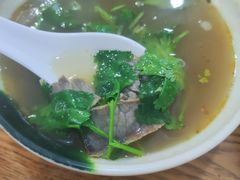 -黄阿姨锅贴大王(万航渡路店)