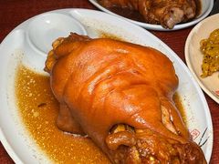 -聚首堂·特色小吃·肘子·炙子烤肉烤串(什刹海德胜门店)