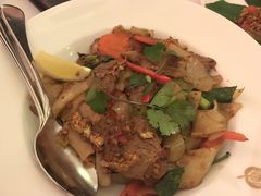 -Thai Pothong Restaurant