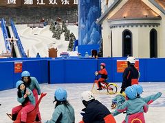 -长沙湘江冰雪世界